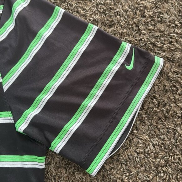 Nike Dri Fit Polo Shirt Mens Striped Short Sleeve‎ Golf Performance XL
T7 - Picture 3 of 8